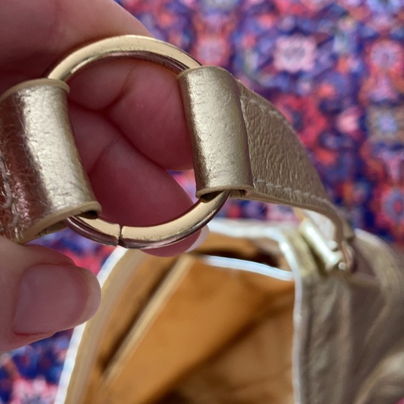 Vintage Cache gold shoulder bag fully lined - Picture 11 of 16